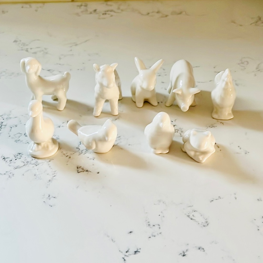 Creative Co-Op Stoneware Barnyard Animals Set of 9 - Picture 3 of 12